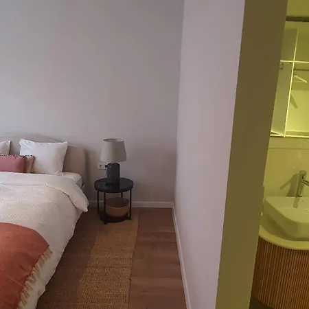 شقة Brand New Luxuries 3-bedrooms In The Center